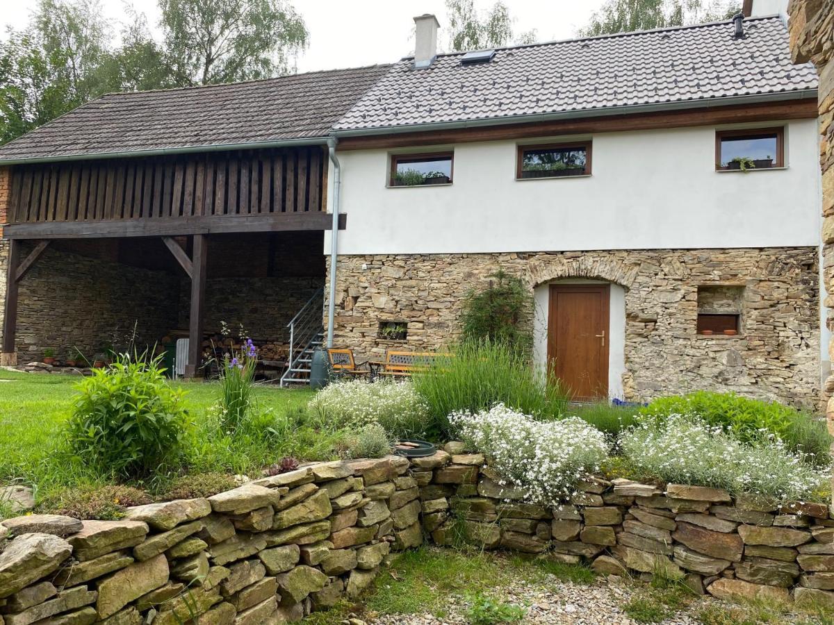Apartman Na Vrsku Klenovice  Kültér fotó